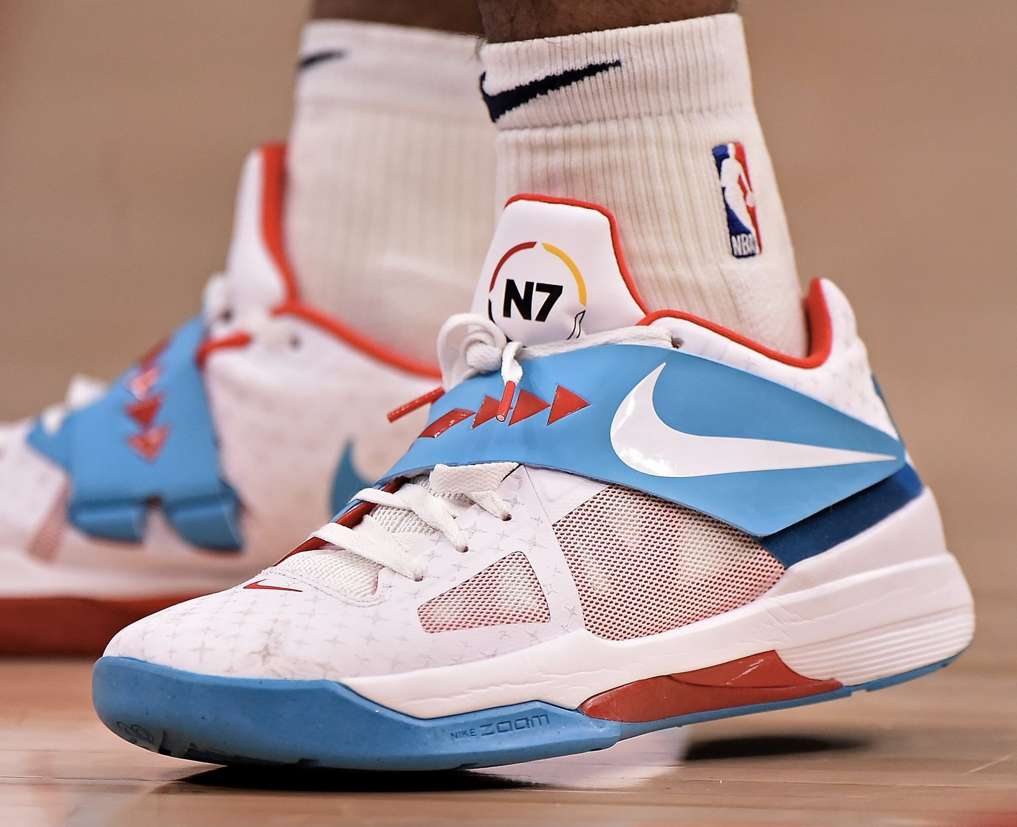 心力量与腰 心力量与腰