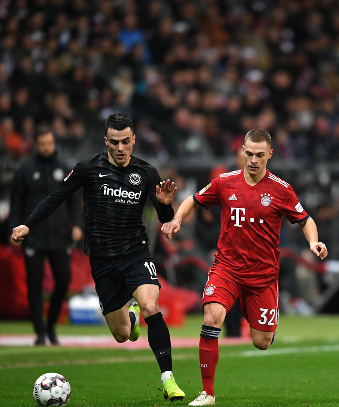 前场压迫触 前场压迫触